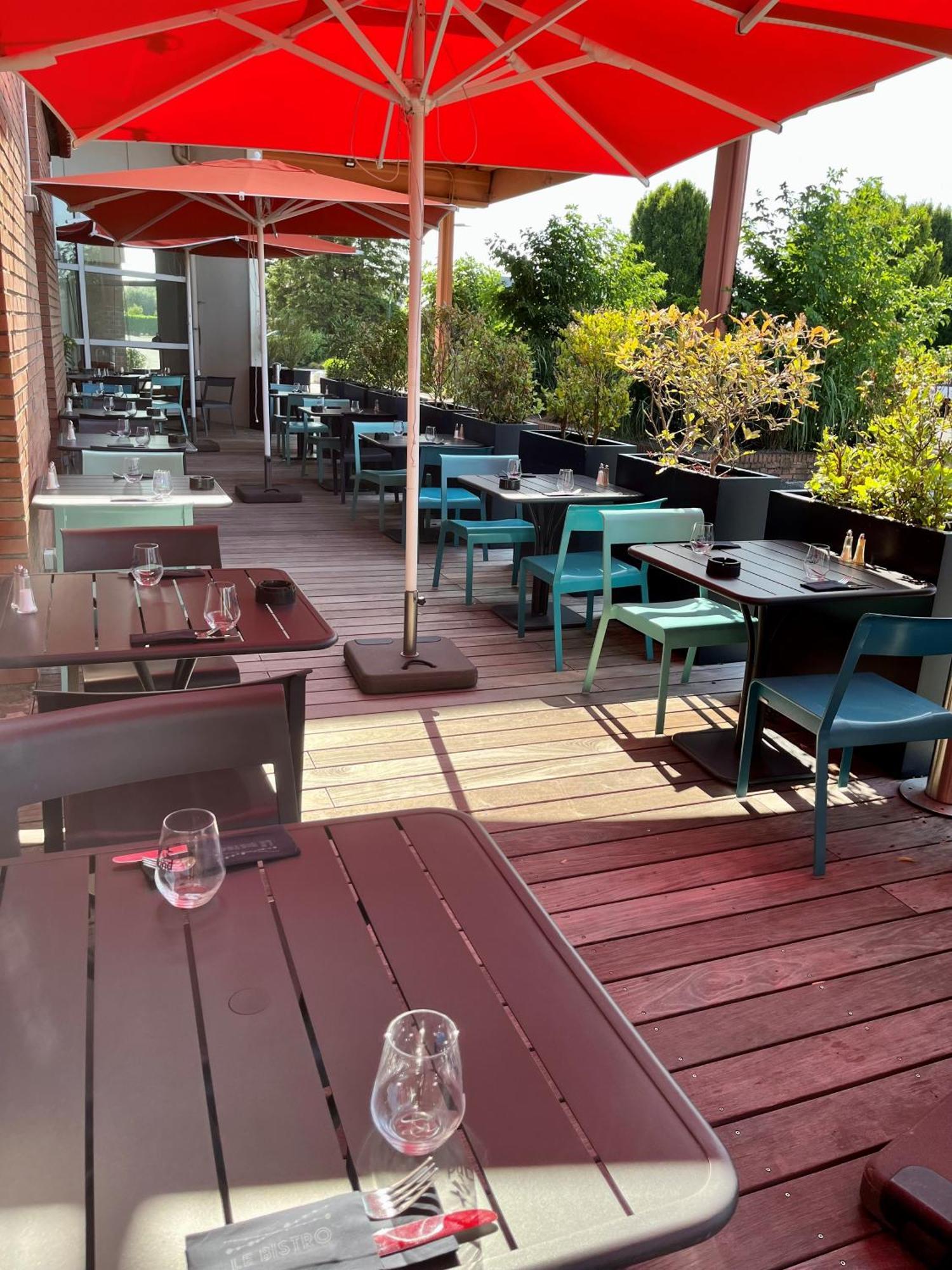 Hotel Mercure Lille Aeroport Exterior foto